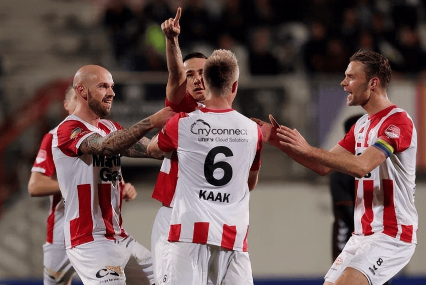 恩德里克正 恩德里克正